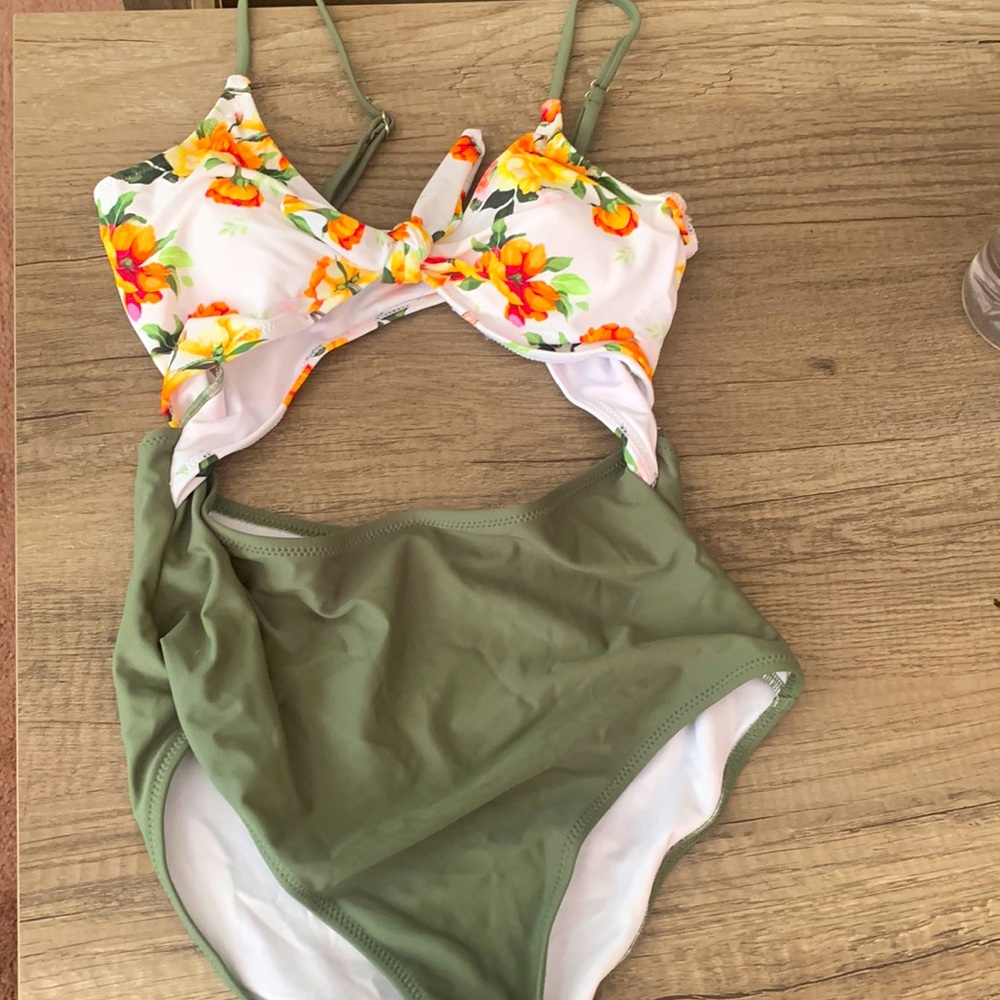 Green floral bikini